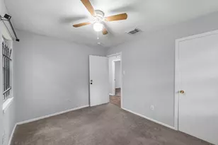 9410 Rosehaven Dr, Houston, TX 77051 - Photo 19