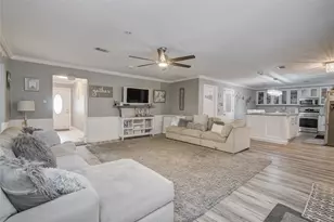 102 S Bow Dr, Jones Creek, TX 77541 - Photo 17