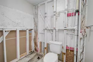 102 S Bow Dr, Jones Creek, TX 77541 - Photo 41