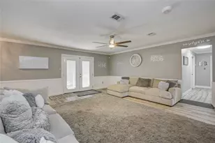 102 S Bow Dr, Jones Creek, TX 77541 - Photo 15