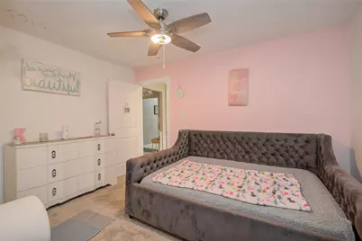 102 S Bow Drive, Jones Creek, TX 77541 - Photo 13