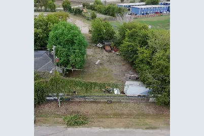 303 Sachnik Drive, Pasadena, TX 77502 - Photo 3