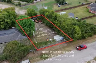303 Sachnik Dr, Pasadena, TX 77502 - Photo 1