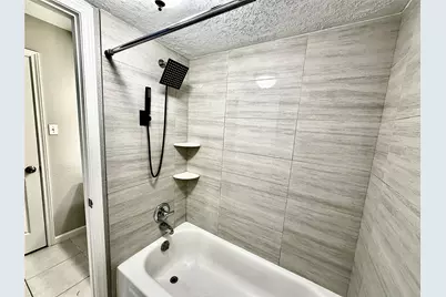 12235 W Village Drive #D, Houston, TX 77039 - Photo 11