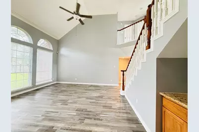 16619 Palisades Point Drive, Houston, TX 77059 - Photo 9