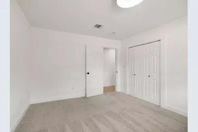 8202 Glencrest Street, Houston, TX 77061 - Photo 19