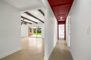 8202 Glencrest St, Houston, TX 77061 - Photo 25