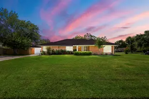 8202 Glencrest St, Houston, TX 77061 - Photo 1