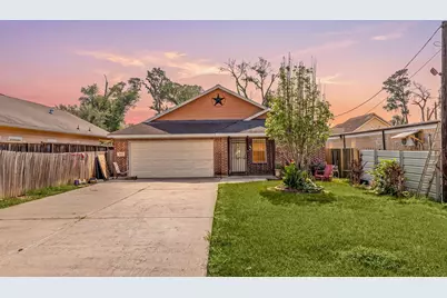 9708 Lockwood Drive, Houston, TX 77016 - Photo 1