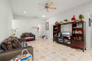 9708 Lockwood Dr, Houston, TX 77016 - Photo 9