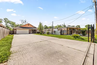 9708 Lockwood Drive, Houston, TX 77016 - Photo 5