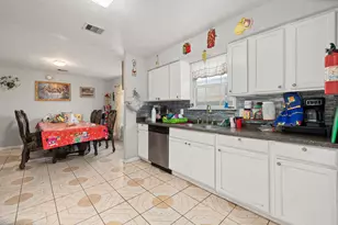 9708 Lockwood Dr, Houston, TX 77016 - Photo 15
