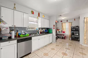 9708 Lockwood Dr, Houston, TX 77016 - Photo 13