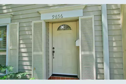 9656 Westview Drive #8, Houston, TX 77055 - Photo 5