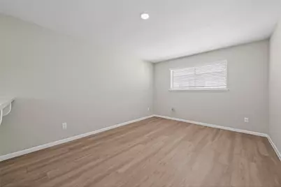427 Hollyvale Drive #12, Houston, TX 77060 - Photo 7