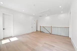 112 E 27th St, Houston, TX 77008 - Photo 23