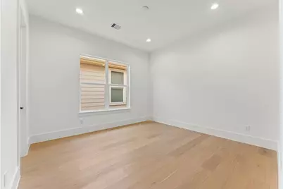 112 E 27th Street, Houston, TX 77008 - Photo 29