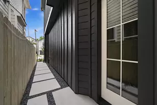 112 E 27th St, Houston, TX 77008 - Photo 33