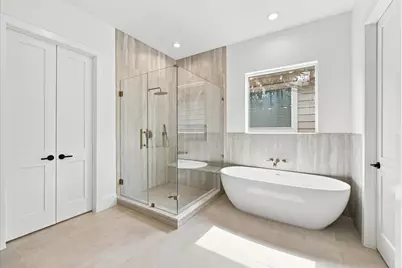 112 E 27th Street, Houston, TX 77008 - Photo 19