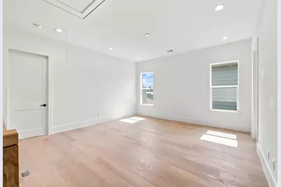112 E 27th Street, Houston, TX 77008 - Photo 25