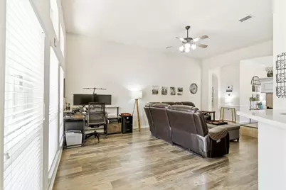 2105 Forest Glen Lane, Kemah, TX 77565 - Photo 15