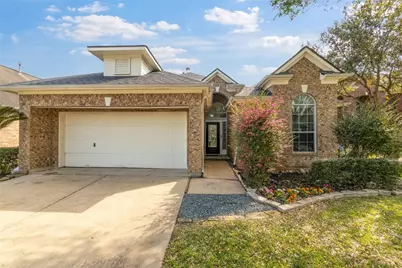 2105 Forest Glen Lane, Kemah, TX 77565 - Photo 1