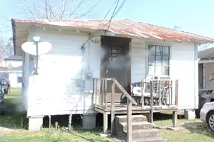 1002 Wilburforce St, Houston, TX 77091 - Photo 3