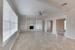 5019 Oak Shadows Dr, Houston, TX 77091 - Photo 11