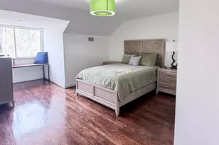 210 Pine Hollow Ln, Houston, TX 77056 - Photo 19