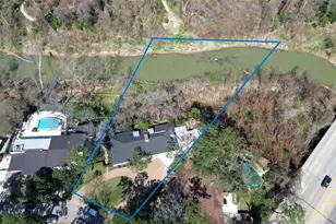 210 Pine Hollow Ln, Houston, TX 77056 - Photo 43