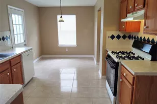 10802 Meadow Walk Ln, Houston, TX 77067 - Photo 7