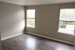 10802 Meadow Walk Ln, Houston, TX 77067 - Photo 15