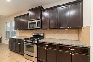 13930 Long Meadow Dr, Houston, TX 77047 - Photo 17