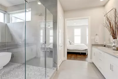 620 Delano Street, Houston, TX 77003 - Photo 9