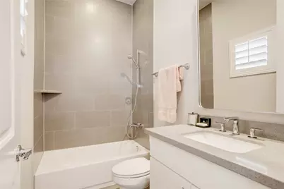 620 Delano Street, Houston, TX 77003 - Photo 13