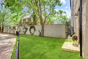 620 Delano St, Houston, TX 77003 - Photo 25