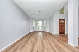 9002 Sundown Dr, Pearland, TX 77584 - Photo 13