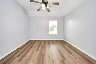 9002 Sundown Dr, Pearland, TX 77584 - Photo 35