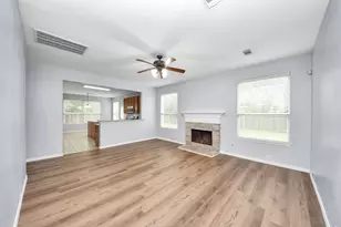 9002 Sundown Dr, Pearland, TX 77584 - Photo 17