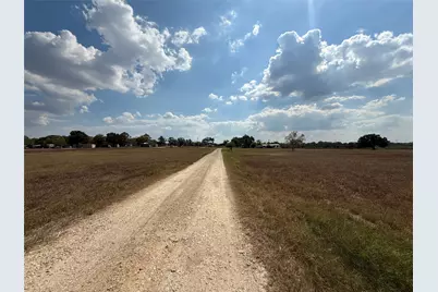 506 S Colorado Street, Flatonia, TX 78941 - Photo 13