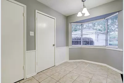 12346 Huntington Venture Drive, Houston, TX 77099 - Photo 11