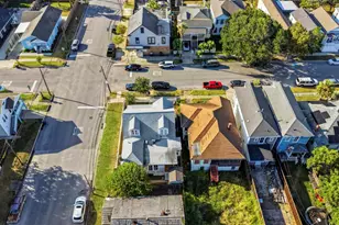 1727 Ursuline St, Galveston, TX 77550 - Photo 39