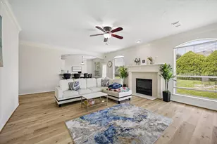 1810 Freedom Tree Ct, Missouri City, TX 77459 - Photo 3