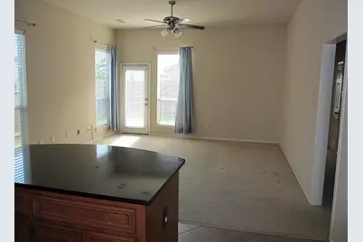 6031 Lynwood Banks Lane, Houston, TX 77092 - Photo 5
