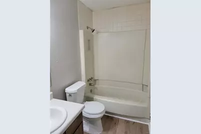 2703 Evergreen Circle, Bryan, TX 77801 - Photo 7