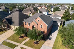 2604 Brightlake Way Ln, Pearland, TX 77584 - Photo 3