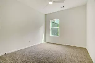 8314 Williamsdell St, Houston, TX 77088 - Photo 13