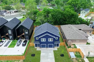 8314 Williamsdell St, Houston, TX 77088 - Photo 3