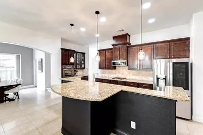 38 S Pinto Point Circle, The Woodlands, TX 77389 - Photo 19