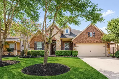 38 S Pinto Point Circle, The Woodlands, TX 77389 - Photo 1